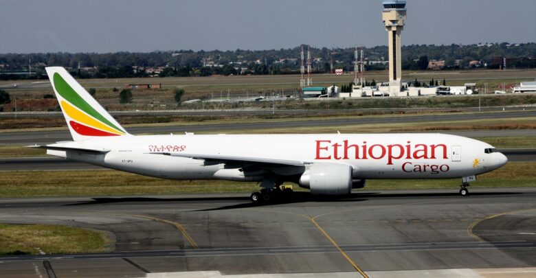 Pilot dari Maskapai ETHIOPIAN Airlines oleh Israel di Tolak Ijin Mendarat karena Berkewarga Negara Indonesia